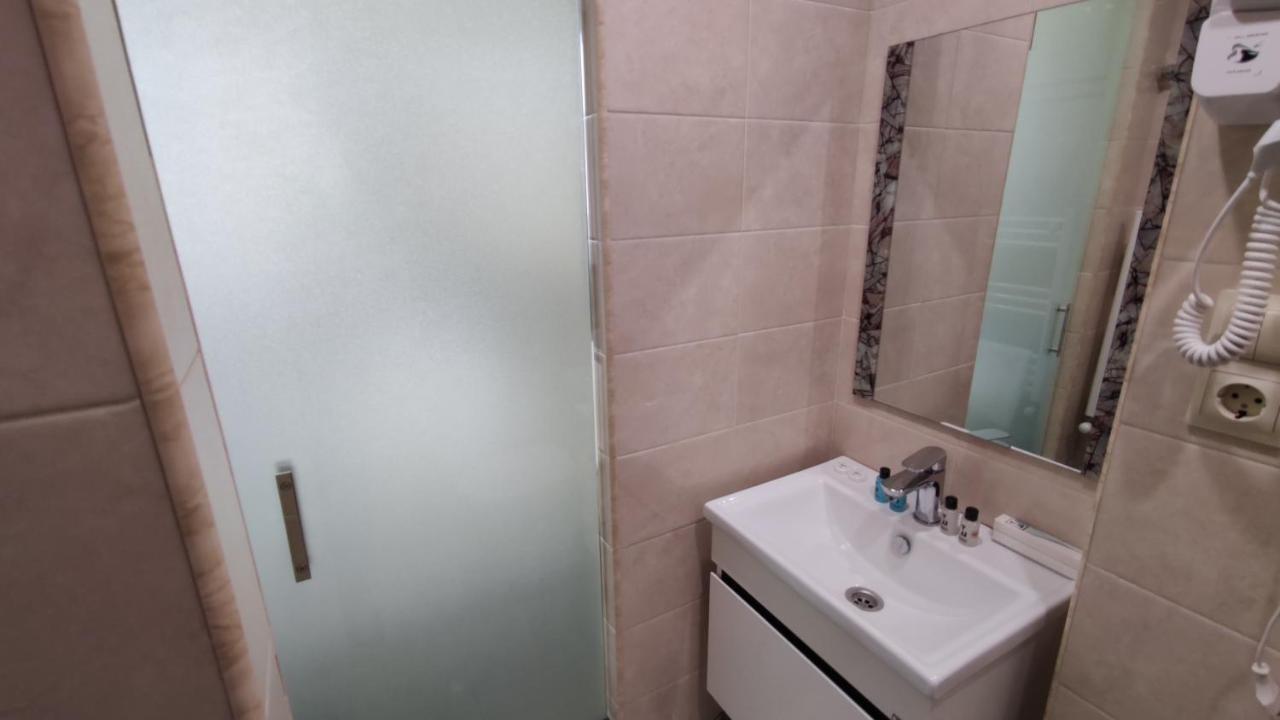 Evn Boutique Hotel Jerevan Exteriör bild