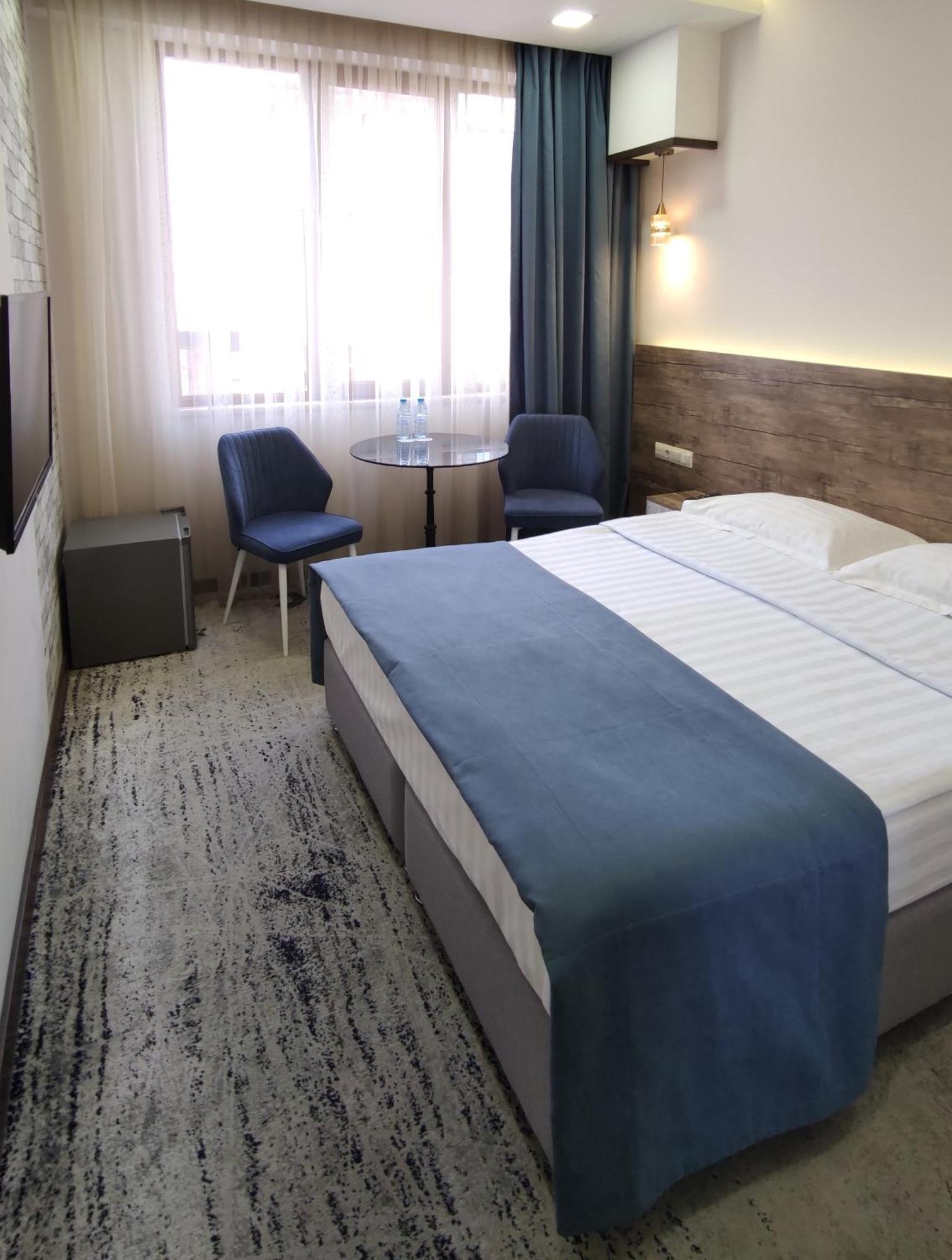 Evn Boutique Hotel Jerevan Exteriör bild